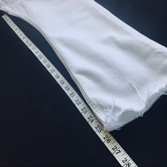 EVERLANE HIGH RISE RAW HEM CROP JEANS - Picture 9 of 9